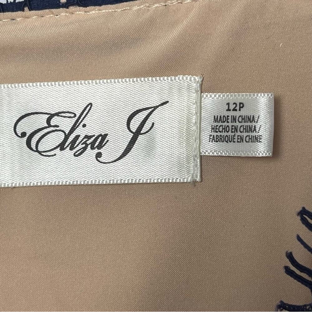 Eliza J. cap Sleeve Fit & Flare Lace Dress, Navy, Parties, Cocktails, Wedding 12 - Picture 11 of 11